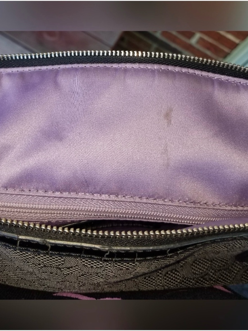 COACH LITTLE C BAG BLACK PURPLE INSIDE W/SILVER CHAINS GUC - Picture 14 of 15